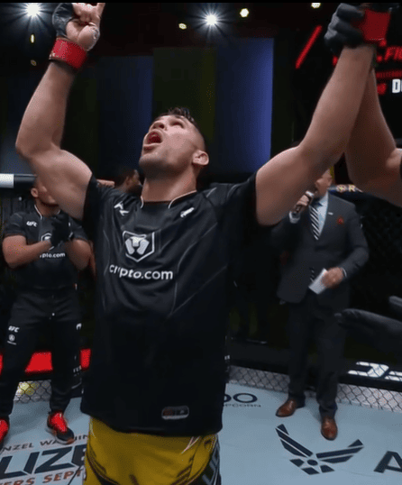 Vicente Luque Grinds Out Victory Over Rafael Dos Anjos at UFC Vegas 78