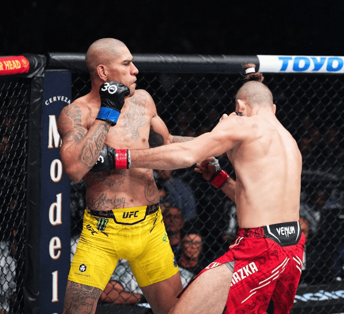 HISTORY! Alex Pereira Claims Second Belt Over Jiri Prochazka at UFC 295